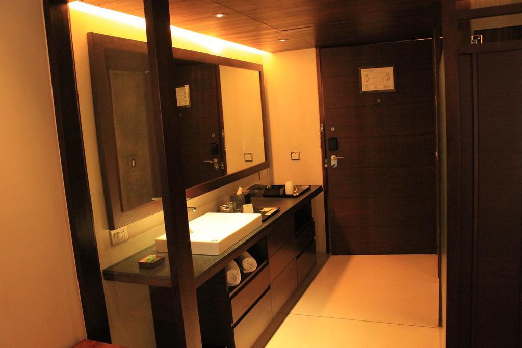 Holiday Inn & Suites Bengaluru Whitefield Eksteriør bilde